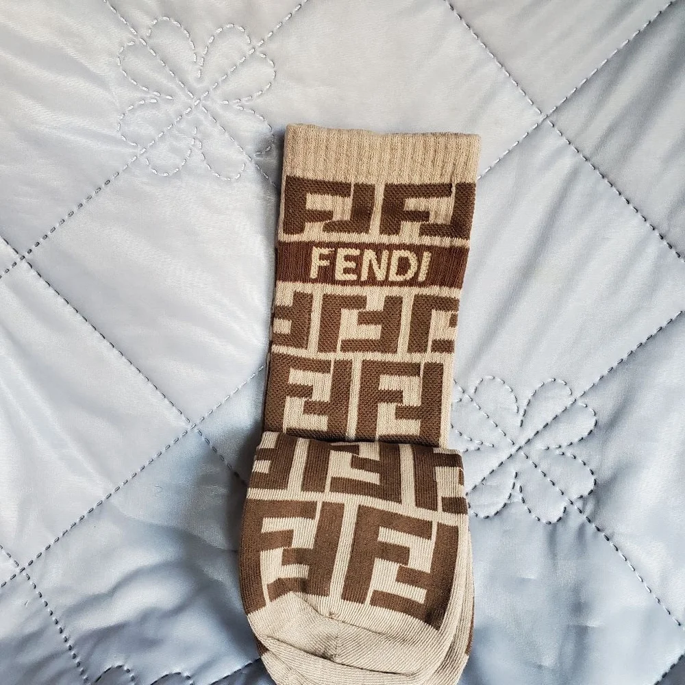 So Soft! So Thick! Unisex Beige Brown Socks Women Size 7-10